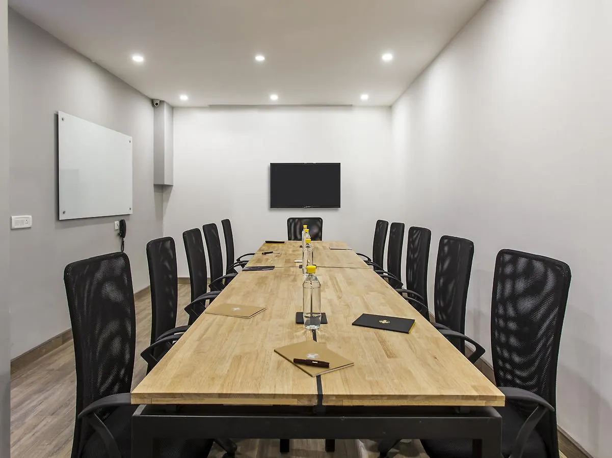 Oyo Townhouse 002 Green Park Delhi  Hotel Delhi (National Capital Territory of India)
