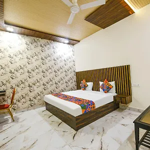 Fabhotel The Crystal Palace Delhi (National Capital Territory of India)